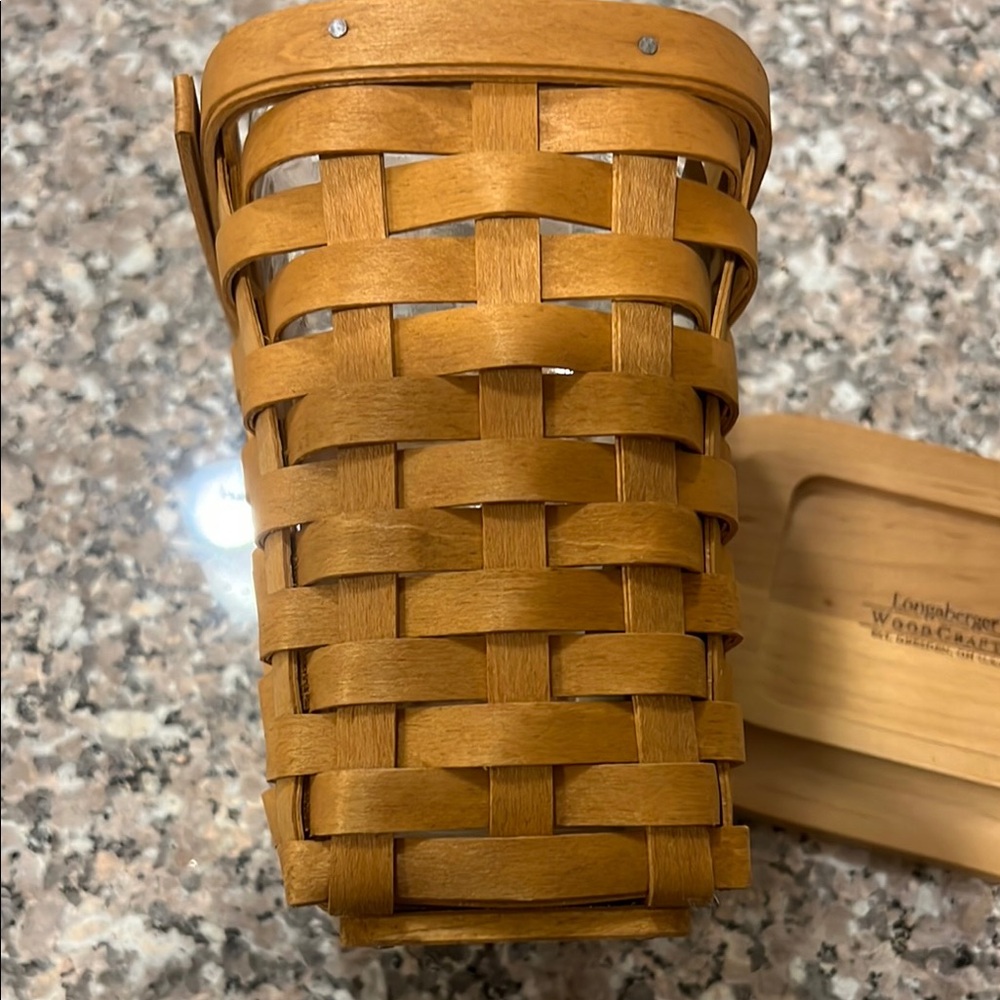Woven Tan Basket with Lid - Picture 8 of 12